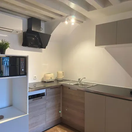 Hypercentre -tout Confort 2 Apartment Fontainebleau